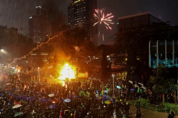 Protes berlanjut di Jakarta setelah pengemudi layanan ride-share terbunuh