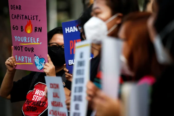 Udara panas: Skeptisisme terhadap janji deforestasi COP26 Indonesia