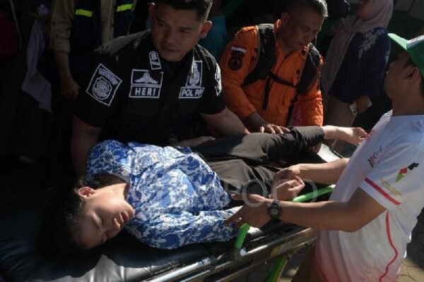 Fakta di Balik Program Makanan Bergizi Gratis Indonesia Keracunan Makanan di Majene