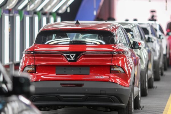 VinFast mengubah strategi setelah gagal dalam investasi senilai $14 miliar untuk penjualan mobil listrik di Eropa dan Amerika Serikat.