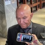 Para anggota parlemen Indonesia memuji pengunduran diri IDX dan OJK sebagai langkah etis.