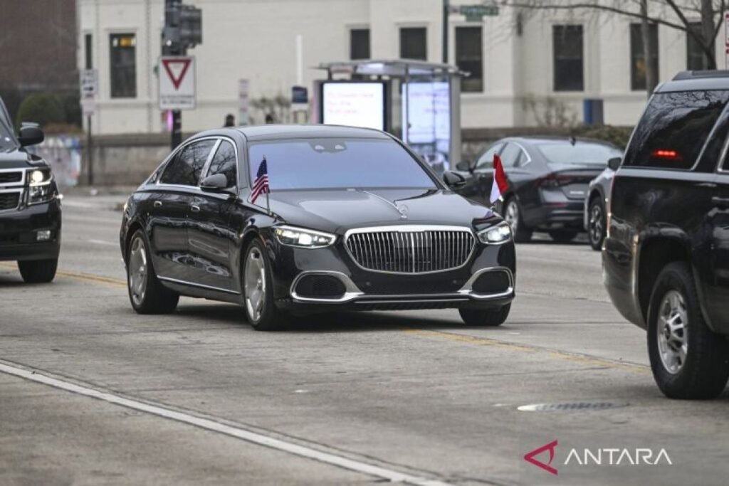 Prabowo dari Indonesia menghadiri KTT Dewan Perdamaian pertama di Washington.