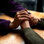 Bukan soal gaya hidup: Hubungan lebih berpengaruh terhadap kesehatan wanita