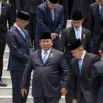 Presiden baru Subianto melantik Kabinet terbesar Indonesia sejak 1966, yang beranggotakan 109 orang