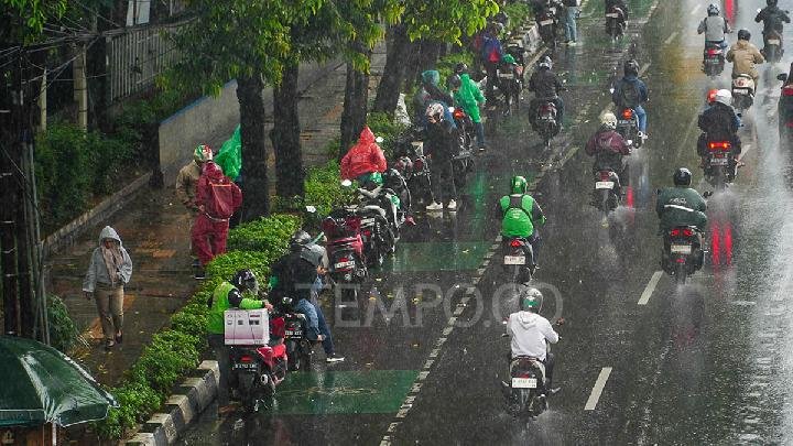 3 Berita Teratas Hari Ini: Jumlah Tenaga Kerja di Sektor Ekonomi Kreatif Indonesia Diprediksi Meningkat Menjadi 27,4 Juta pada Tahun 2025
