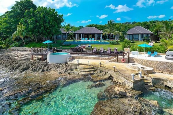 Rumah Impian | Tempat peristirahatan yang terinspirasi Atlantis di pesisir barat Jamaika