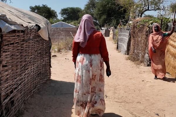 Berita Dunia Singkat: Peringatan IOM bagi para pemulangan dari Sudan, peringatan virus Nipah di India, ketahanan pangan di Afghanistan